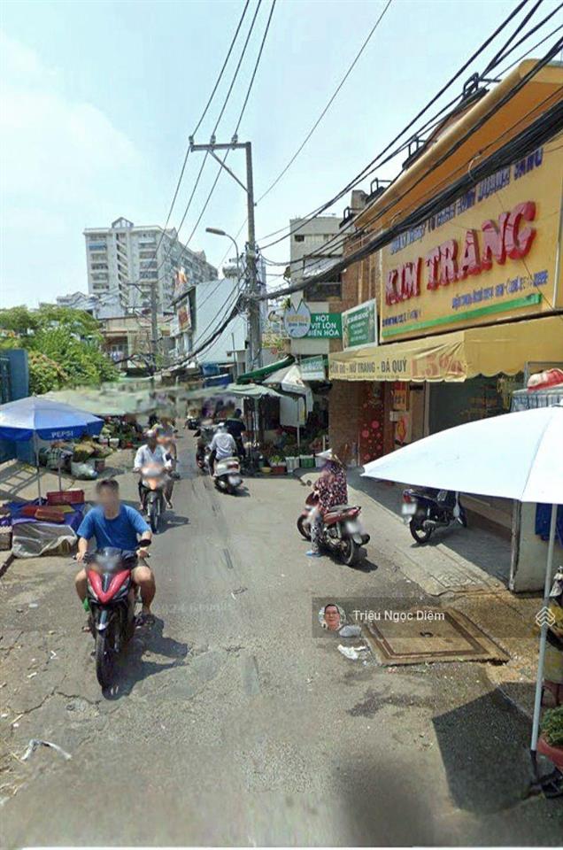 Mặt tiền võ duy ninh bình thạnh. 130m2. ngang 6,2m nở hậu 7m  đối diện landmark 81. chỉ 176 tr/1m2