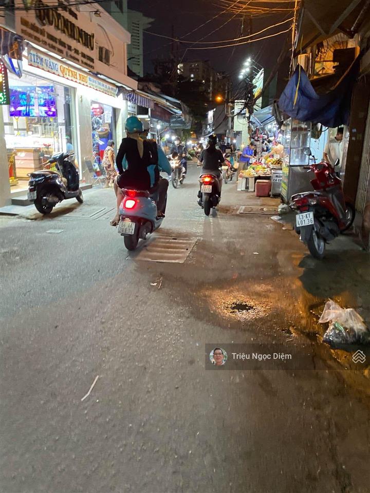 Mặt tiền võ duy ninh bình thạnh. 130m2. ngang 6,2m nở hậu 7m  đối diện landmark 81. chỉ 176 tr/1m2