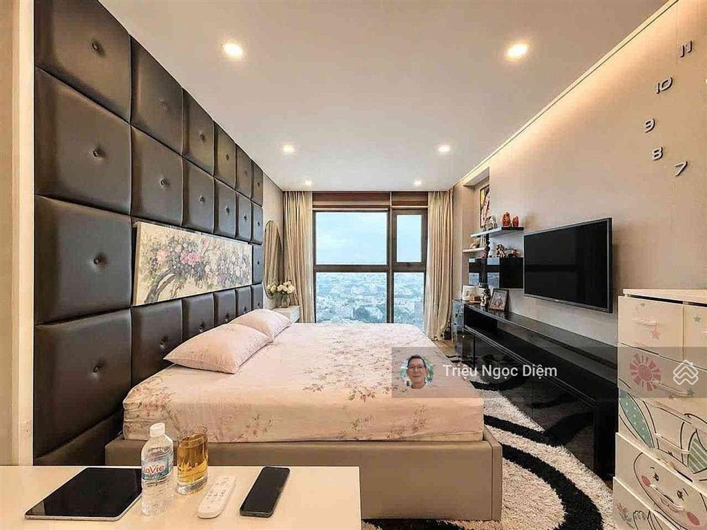 Pearl plaza 3pn 122m2  full nội thất cao cấp  tặng chỗ đậu ô tô  chỉ 12.7 tỷ