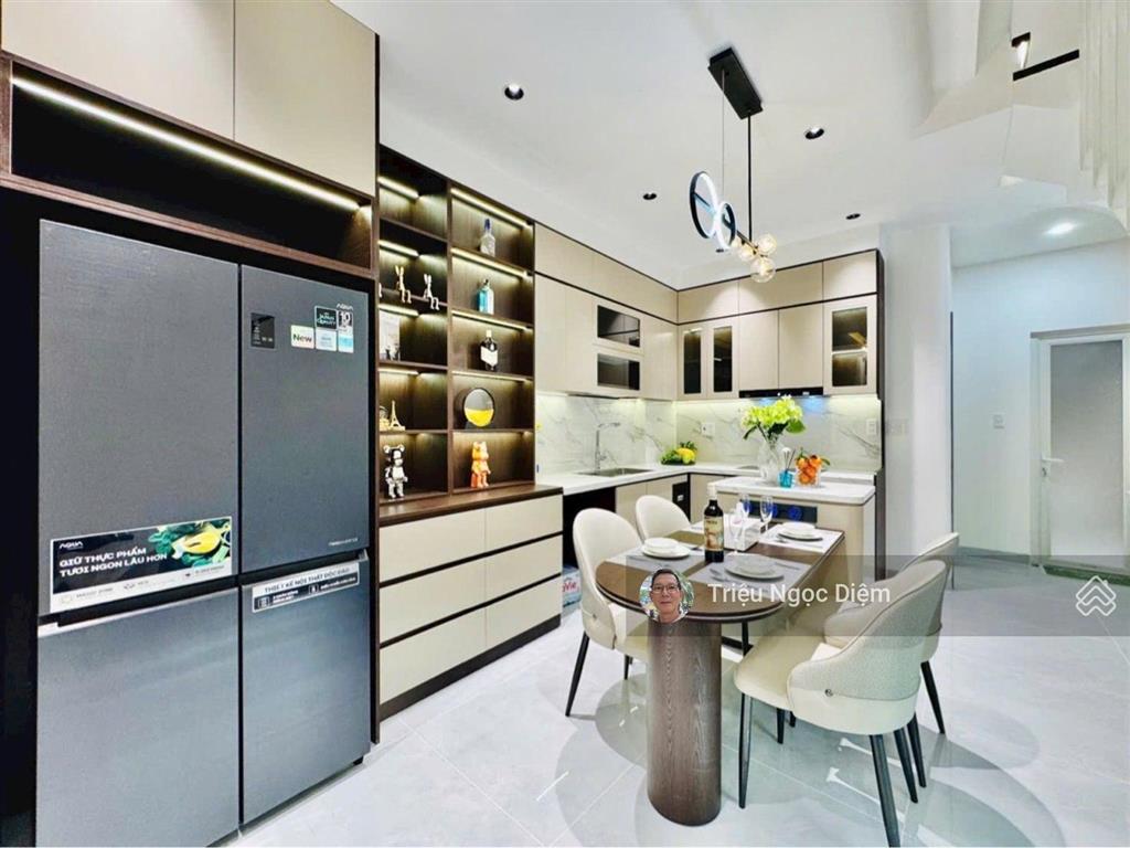 Giảm 500 triệu! nhà mới 100% bùi đình túy 60m2 4pn master full nội thất cao cấp chỉ 8.7 tỷ