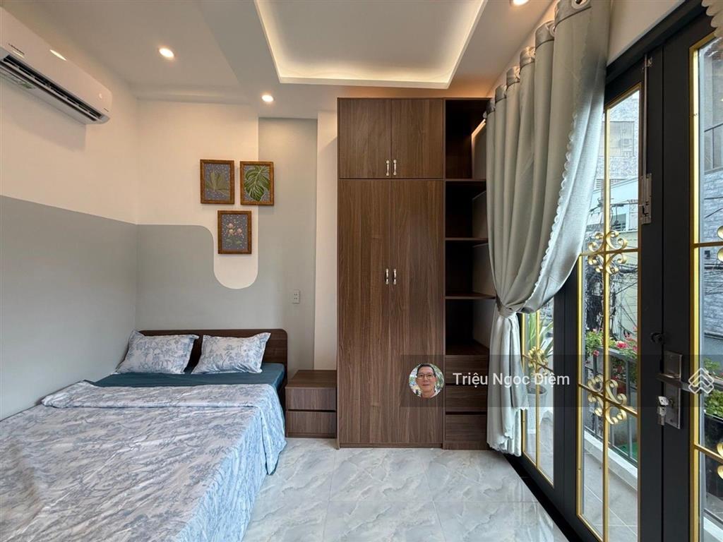Mua 1 được 2 hẻm xe hơi nơ trang long nhà mới dòng tiền gần 40 triệu/tháng
