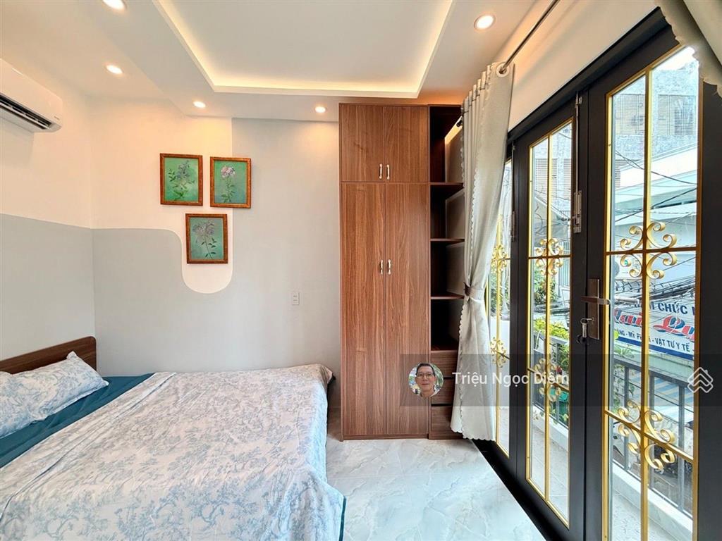 Mua 1 được 2 hẻm xe hơi nơ trang long nhà mới dòng tiền gần 40 triệu/tháng