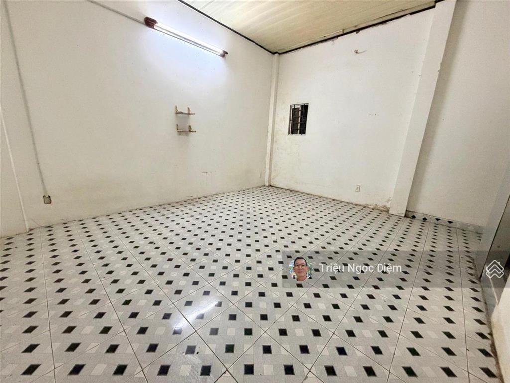 Bán nhà nguyễn xí, bình thạnh 64m2 hẻm 4m sạch đẹp không quy hoạch được xây 4 tầng chỉ 7.5 tỷ