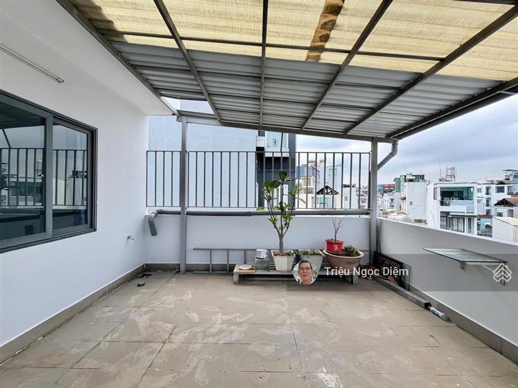 Bán nhà bình thạnh 4 tầng  lô góc 2 mặt thoáng  gần phú nhuận  30m ra hẻm xe hơi  chỉ 6.4 tỷ