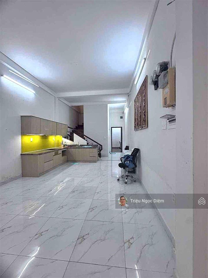 Bán gấp nhà chung cư 4 tầng tất tố, p.19, bình thạnh ô tô đỗ cửa 94m2 chỉ 6.8 tỷ