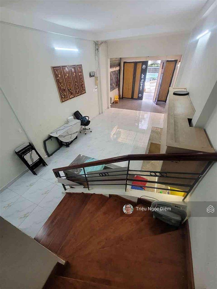 Bán gấp nhà chung cư 4 tầng tất tố, p.19, bình thạnh ô tô đỗ cửa 94m2 chỉ 6.8 tỷ