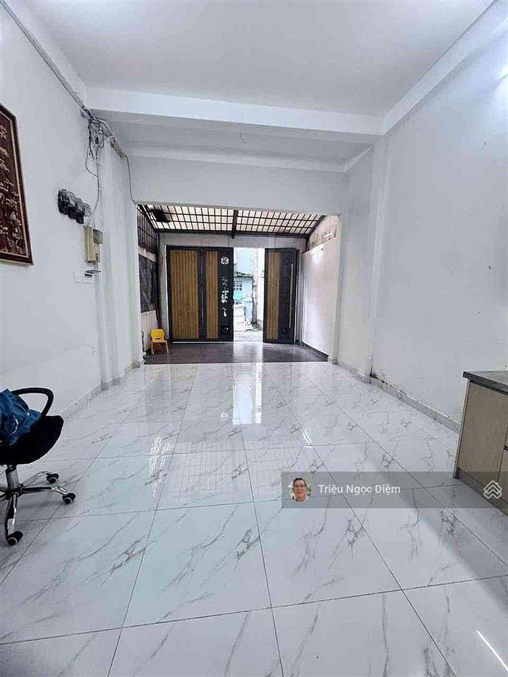 Bán gấp nhà chung cư 4 tầng tất tố, p.19, bình thạnh ô tô đỗ cửa 94m2 chỉ 6.8 tỷ