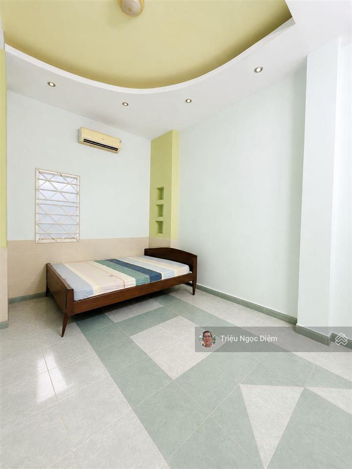 Bán gấp nhà lê quang định, bình thạnh  78m2 ngang 6m hiếm  3 tầng 6 phòng ngủ  nhỉnh 100/tr/1m2