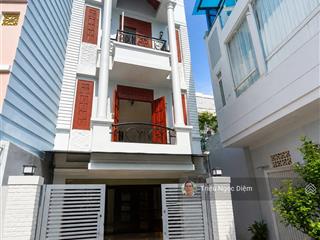 Bán nhà tăng bạt hổ hẻm xe hơi nở hậu 5.5m. 58m2. 4 tầng chỉ 9.999 tỷ