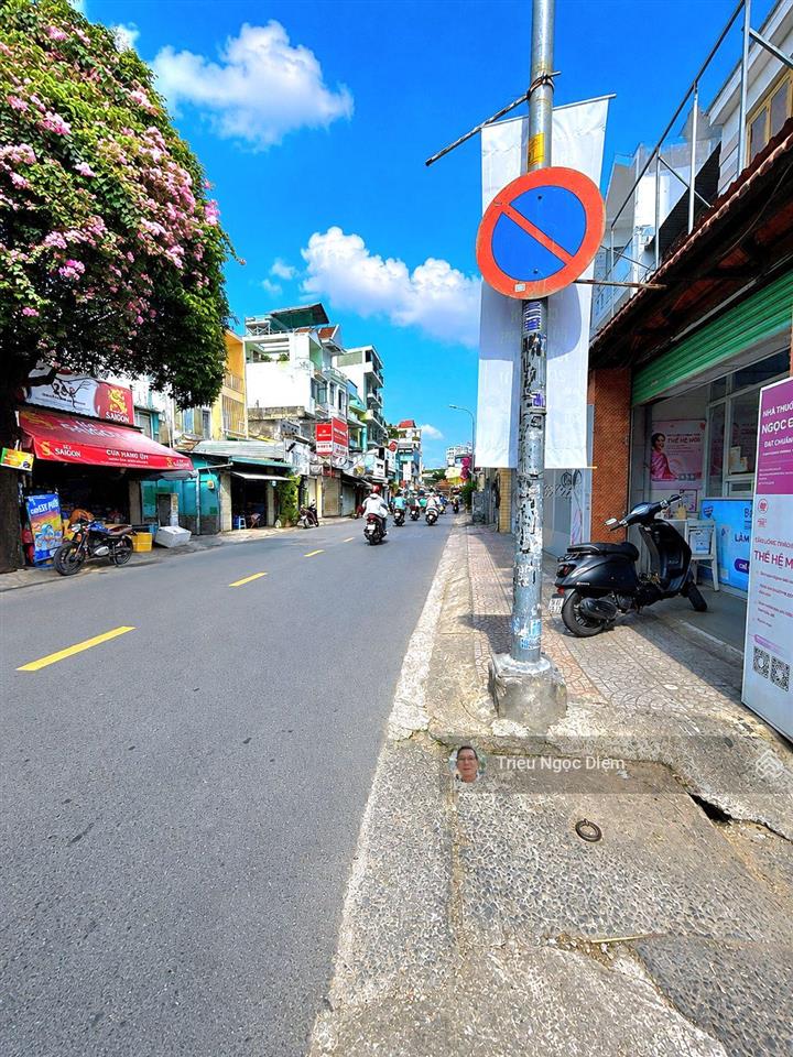 Mặt tiền kinh doanh nguyễn văn đậu  góc 2 mặt thoáng  110m2  vỉa hè rộng  chỉ 23 tỷ