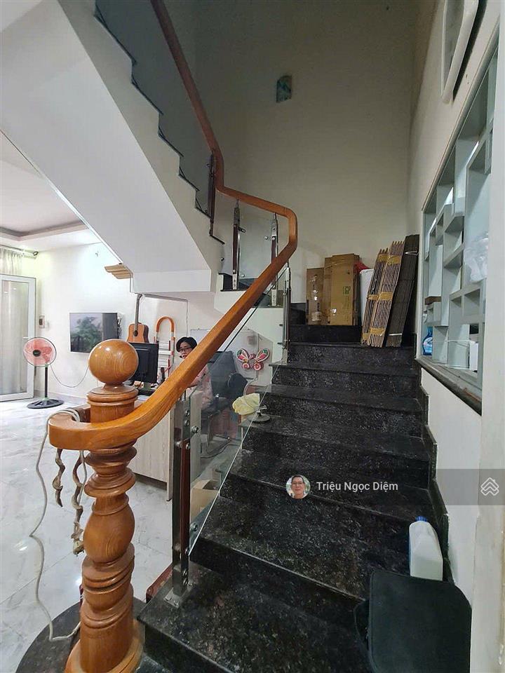 Giảm sốc 1 tỷ chỉ còn 7 tỷ hxh sát mặt tiền gần chợ bà chiểu ngang hiếm 5.6m