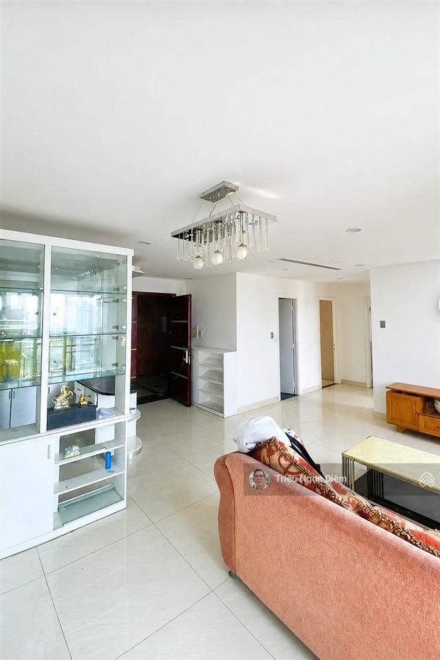 Cắt lỗ căn hộ 116m2 nguyễn gia trí (d2) 2pn chỉ 3,8 tỷ giá tốt khu vực