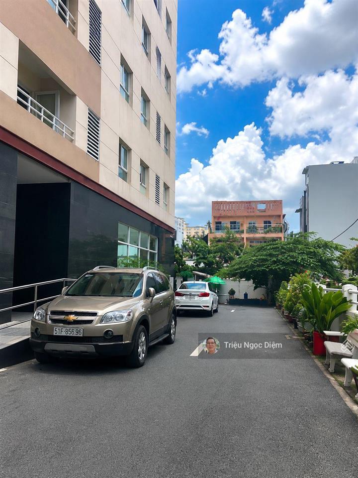 Cắt lỗ căn hộ 116m2 nguyễn gia trí (d2) 2pn chỉ 3,8 tỷ giá tốt khu vực