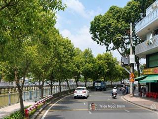 Giảm 5 tỷ còn 25 tỷ căn góc 2 mặt tiền trường sa phú nhuận ngang 18m kinh doanh đỉnh có dòng tiền
