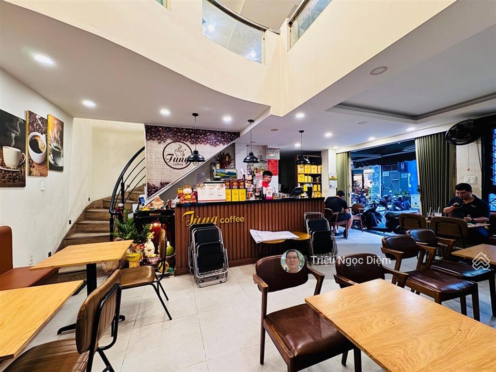 16.9 tỷ shophouse căn góc nhiêu tứ 1 phú nhuận 119m2. 2 tầng đang kinh doanh cà phê