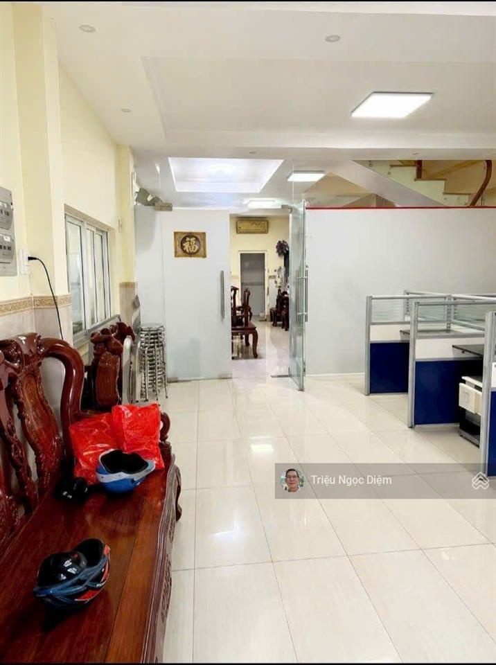 Nguyễn gia trí 180m2 ngang 9m 3 tầng 34 tỷ  nhà đẹp, khu vực sầm uất