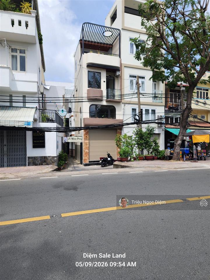 Mặt tiền hoàng sa quận 1 có căn 43m2 nở hậu 4 tầng mới full nội thất cao cấp