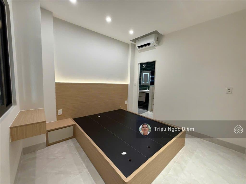 Mặt tiền hoàng sa quận 1 có căn 43m2 nở hậu 4 tầng mới full nội thất cao cấp
