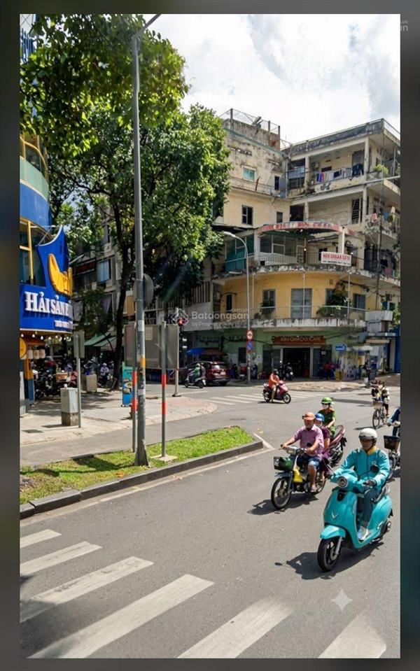 Bán nhà mặt tiền kinh doanh trần hưng đạo quận 1, 60.4m2, giảm 3 tỷ còn 24.9 tỷ