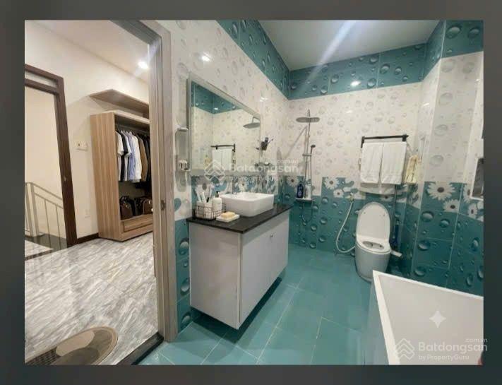 8,5 tỷ nhà lô góc 75m2, 3 tầng, hxh nguyễn văn đậu, bình thạnh