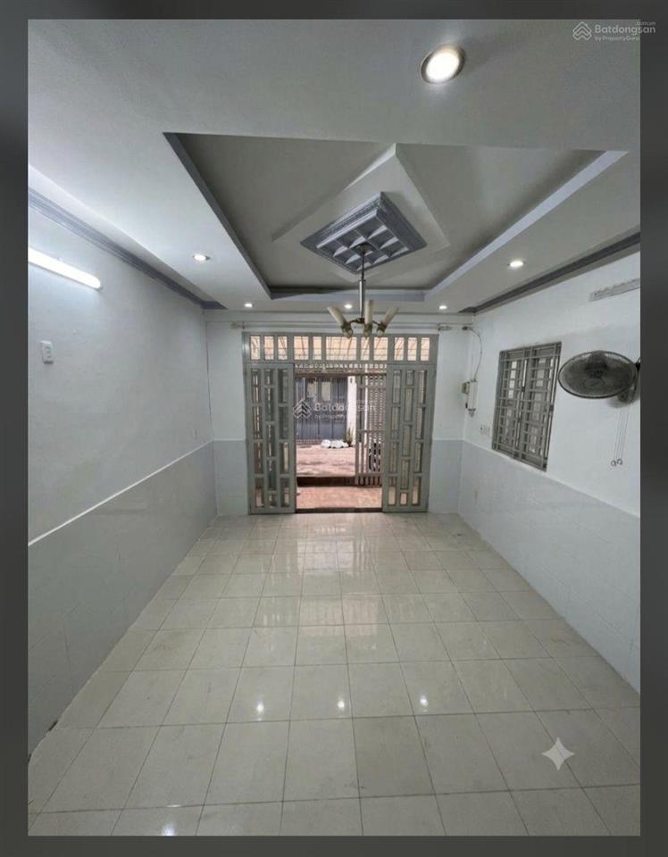Bán nhà lô góc lê văn sỹ, 55m2, hẻm xe hơi, giá 8,7 tỷ