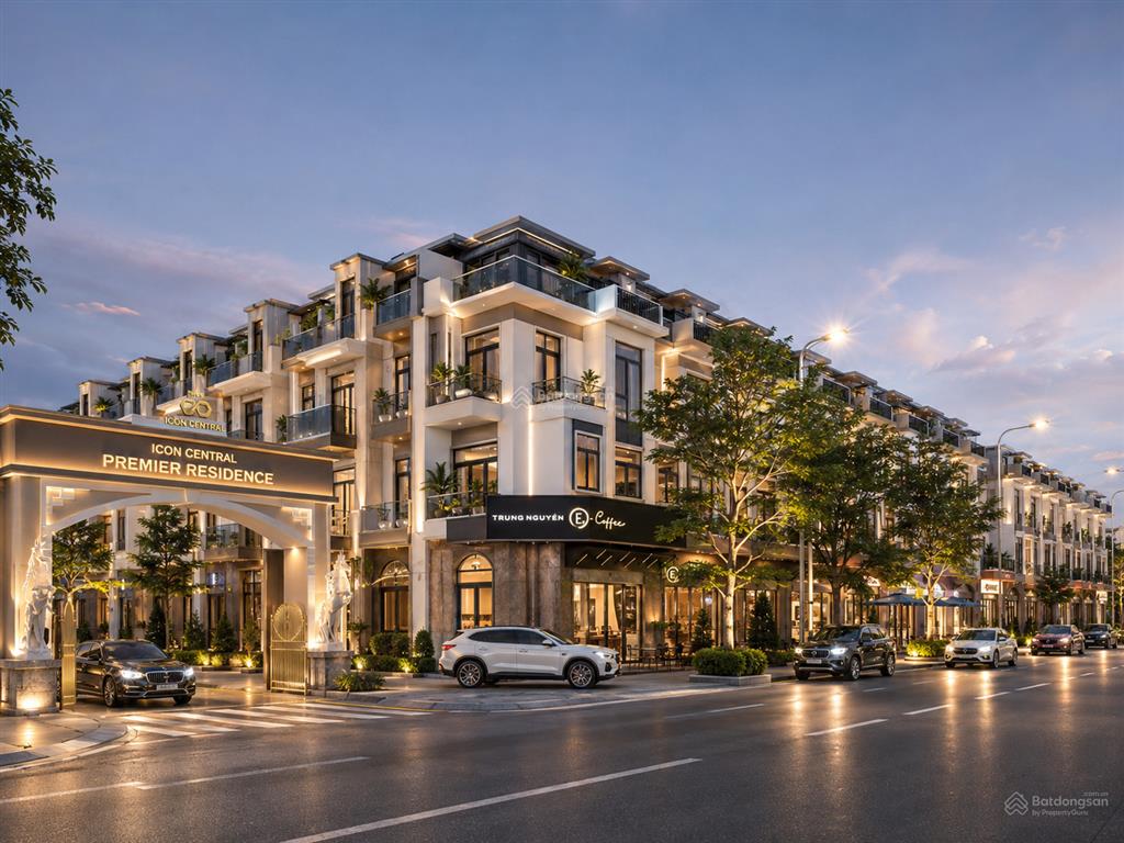 Bán nhà phố 1 trệt + 2 lầu, 4x15, khu sầm uất dĩ an, gần go dĩ an