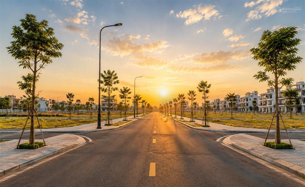 Bán đất 60m² gần chợ thông dụng, chỉ từ 2 tỷ, khu dân cư hiện hữu.