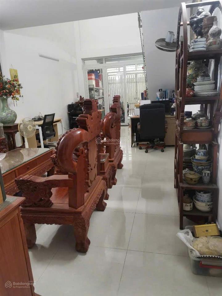 Kẹt tiền bán nhà mặt tiền đường oto 8m, chỉ 4 tỷ, cạnh vinhome nguyễn xiển, 4*16m, 72m2