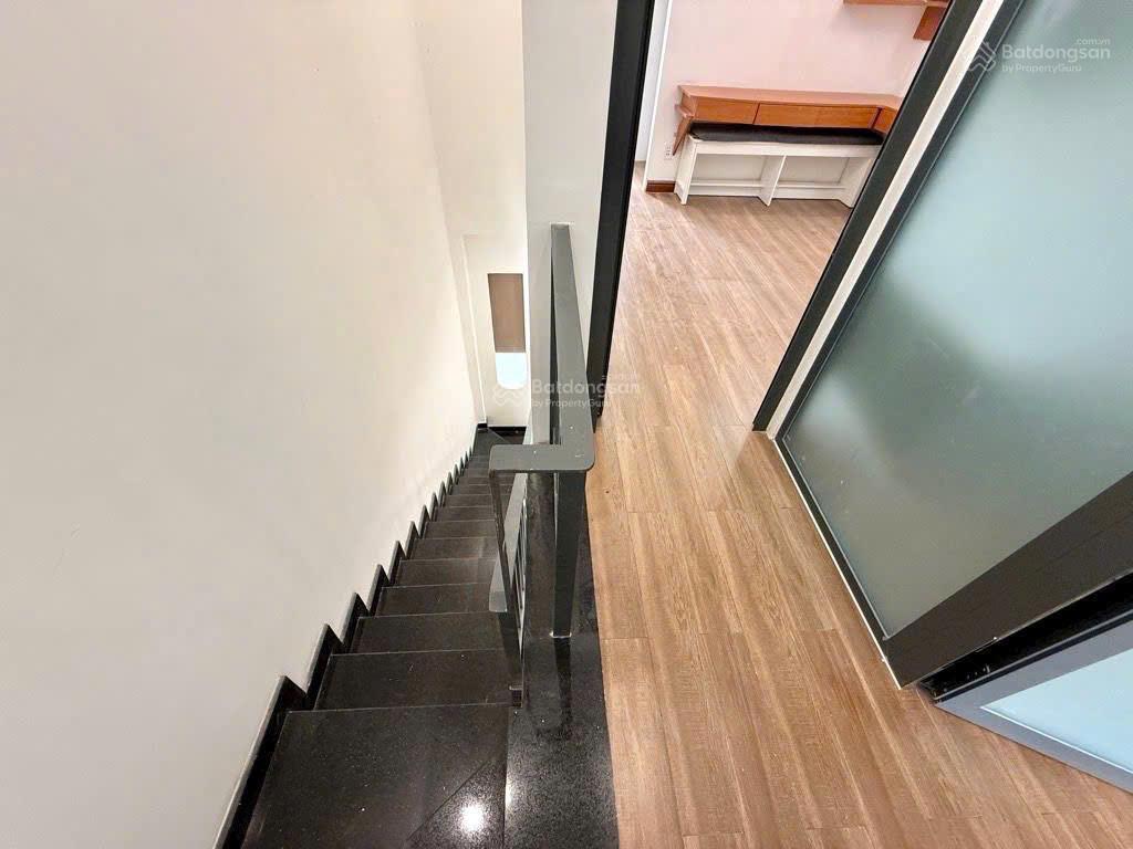 Bán nhà trường lưu  đường oto 8m, 4.5t  p. long trường