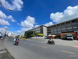 Đất mt đường 6.3 tỷ  gần trường dương văn thì  lã xuân oai  đường oto tránh