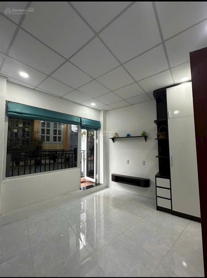 Chỉ 3.6 t/ỷ  có ngay nhà 2 tầng  cạnh đỗ xuân hợp  phước long b  dọn vào ở ngay