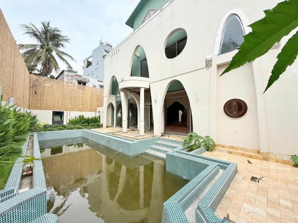Bán biệt thự gần 500m2  32tỷ  đặng văn bi  p trường thọ  thủ đức