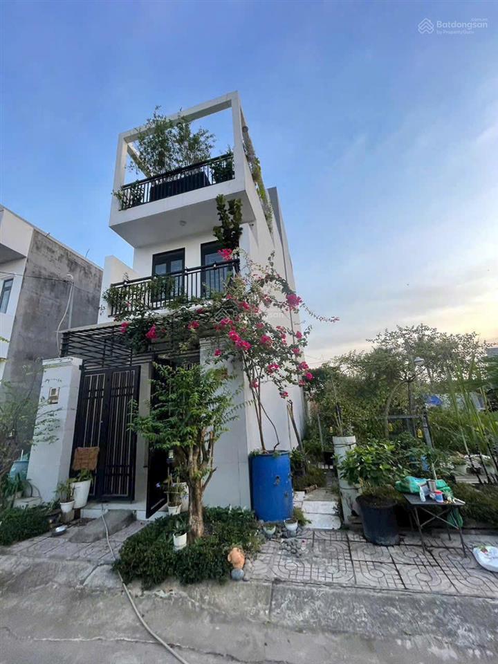 Chỉ 3 tỷ, sở hữu ngay lô đất đường oto thông  đừng lướt qua lô này  cạnh vinhome grand park