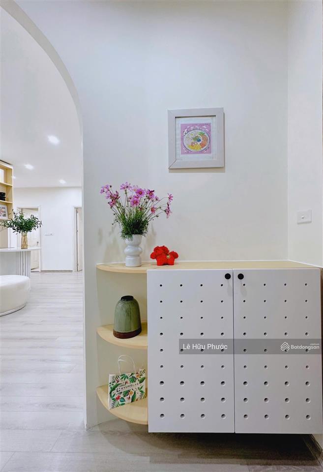 Đỉnh nóc kịch trần bay phấp phới. căn 2pn 74m2 đẹp nhất thepride