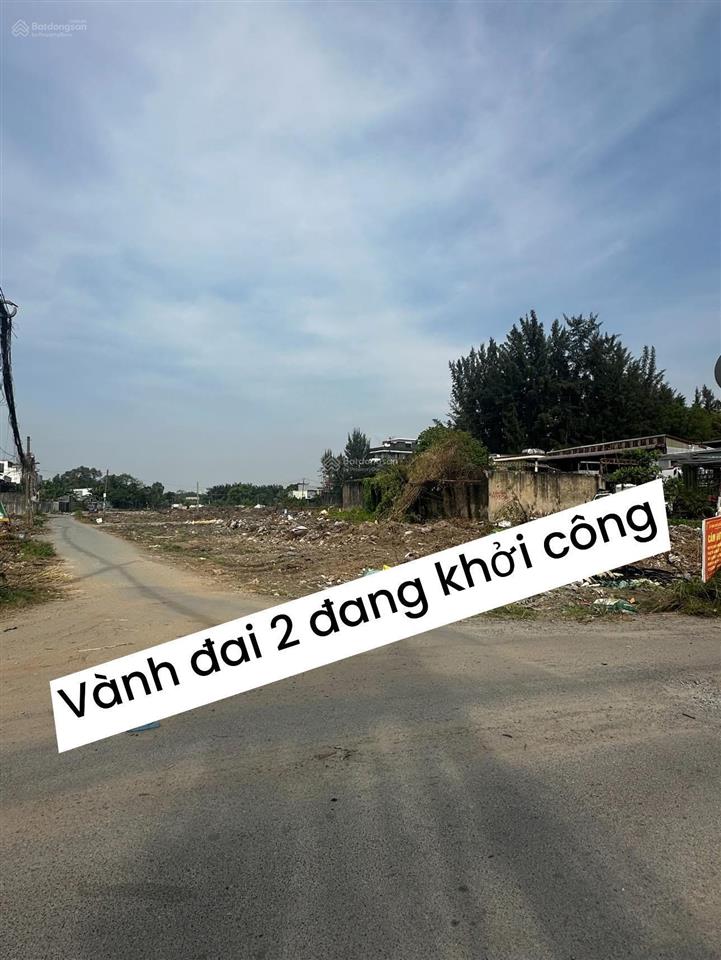 Lô góc 2 mặt tiền linh đông 100m2 chỉ hơn 6 tỷ, ô tô vào nhà, sát vành đai 2, ngay chung cư 4s.