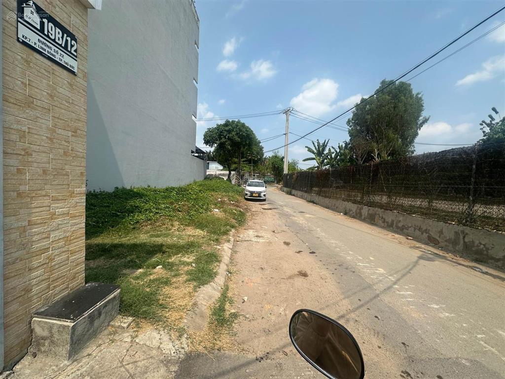 Lô đất sát vành đai 2  hiệp bình diện tích lớn 121m2 ngang hiếm 8,2m, nở hậu tài lộc. giá chỉ 6 tỷ