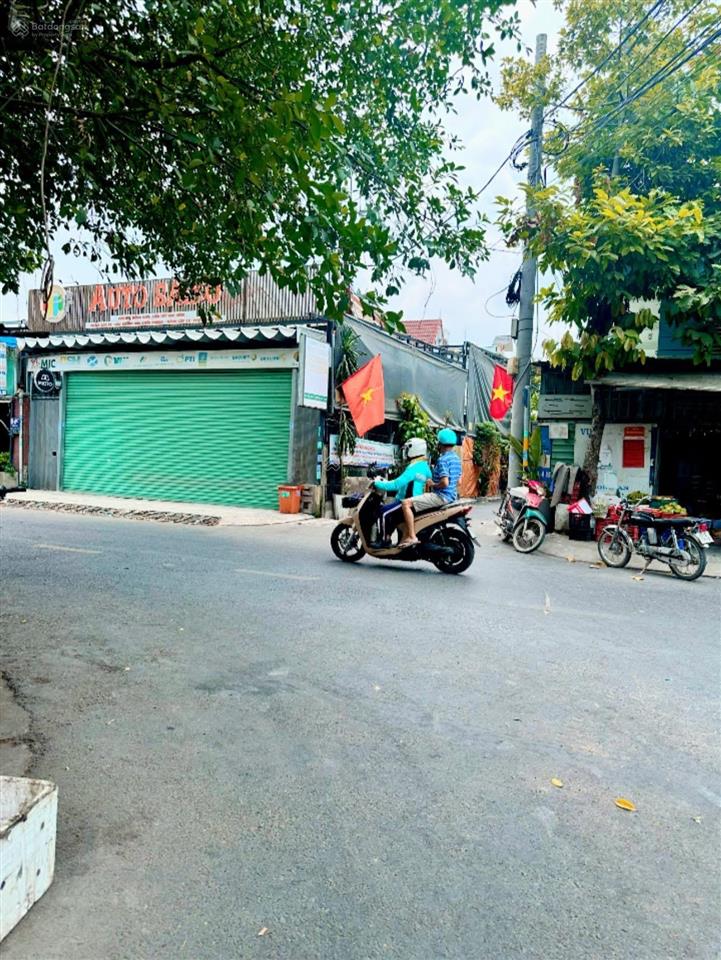 1/ đặng văn bi  88m2  hxh quay đầu  6ty5  sát xa lộ hà nội  ga metro.