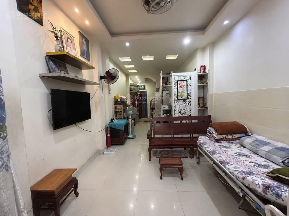 Bán nhà riêng 70m2 ngay linh chiểu thủ đức.