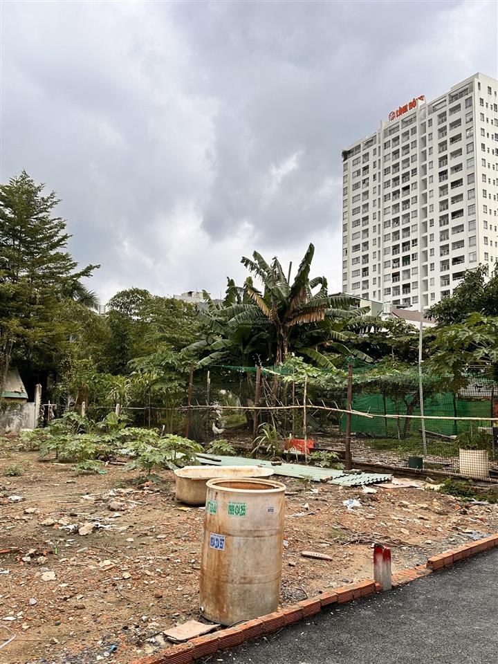 Bán đất nền 96m2 ngay linh đông cũ, sát chung cư 4s, phạm văn đồng