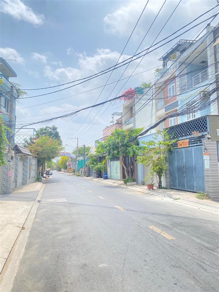 Bán nhanh lô còn lại gần 60m2 hxh 5m ngay linh đông sát vành đai 2 300m.