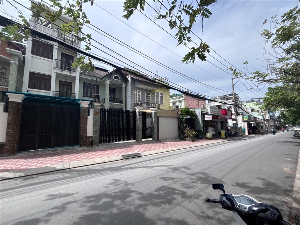 Bán nhà 3 tầng căn góc cực hiếm chính chủ 65m2 trường thọ.