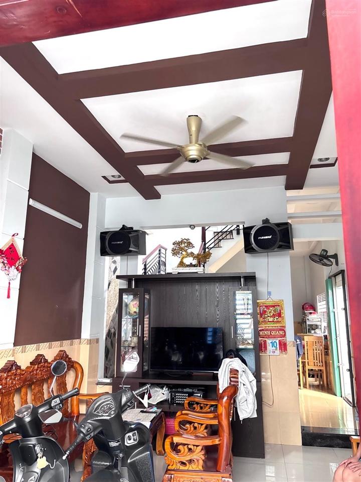Bán nhà 3 tầng căn góc cực hiếm chính chủ 65m2 trường thọ.