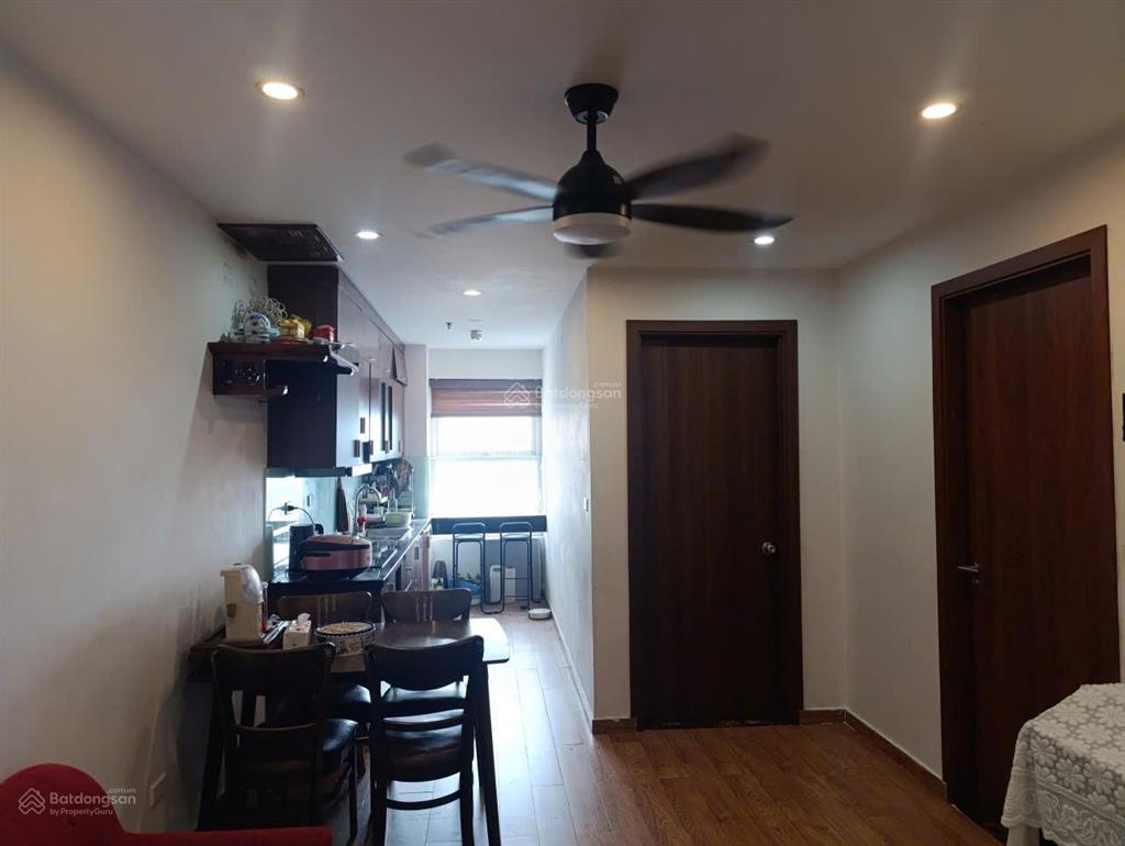 Chính chủ bán flc star tower  căn 59m 2 ngủ full nội thất đẹp hiếm
