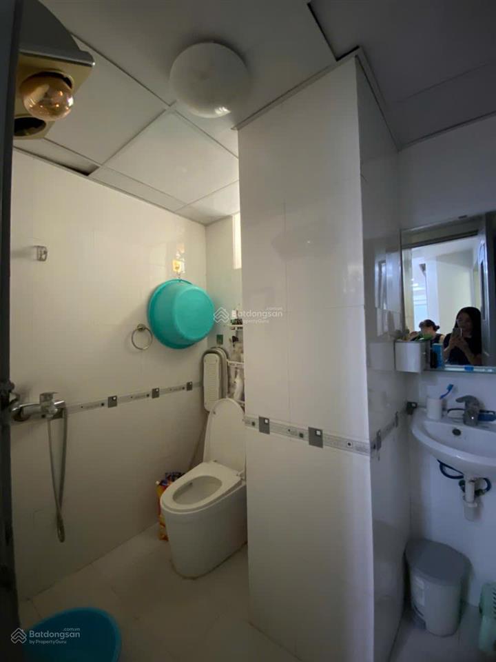 Chính chủ bán căn 2 ngủ ct4a kđt xa la, tầng trung, view đường đôi