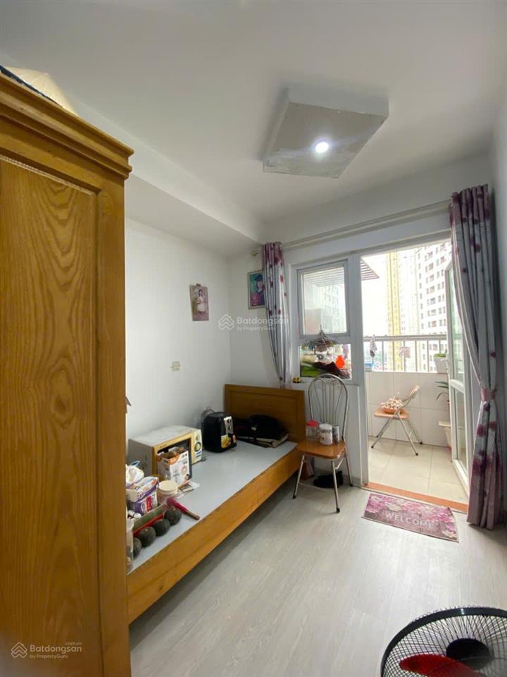 Chính chủ bán căn 2 ngủ ct4a kđt xa la, tầng trung, view đường đôi