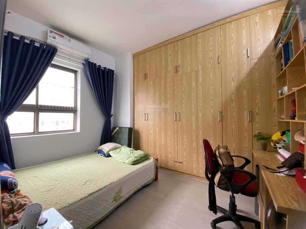 Chính chủ bán căn 2 ngủ ct4a kđt xa la, tầng trung, view đường đôi