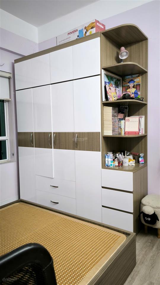 Cần bán căn hộ xa la 63m2, 2pn 2vs, nội thất đẹp, giá tốt