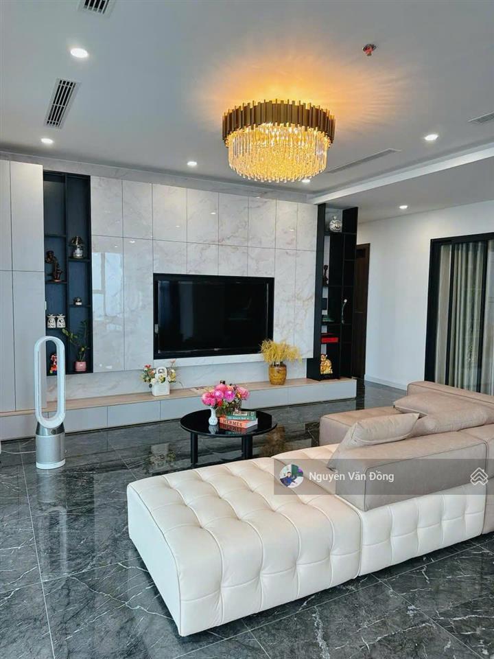 Gia đình cần bán căn hộ 3 ngủ nhà đẹp tràng an complex, sổ đỏ sẵn giao dịch, nội thất full đồ đẹp