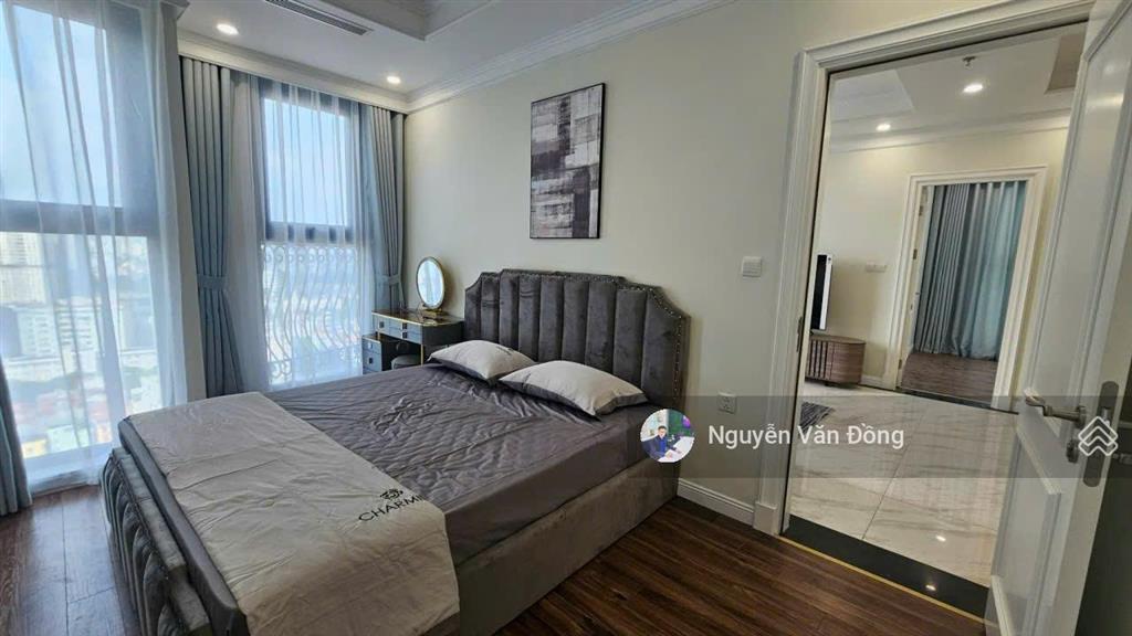 Gia đình cần bán căn 2 ngủ đẹp hateco laroma, diện tích thông thủy 94m2, sỏ đỏ sẵn, full đồ đẹp