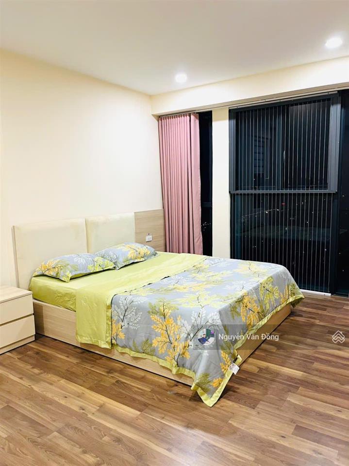 Chính chủ cần bán căn hộ góc hoa hậu tầng cực đẹp, view bắn pháo hoa tại md complex mỹ đình, sẵn sổ